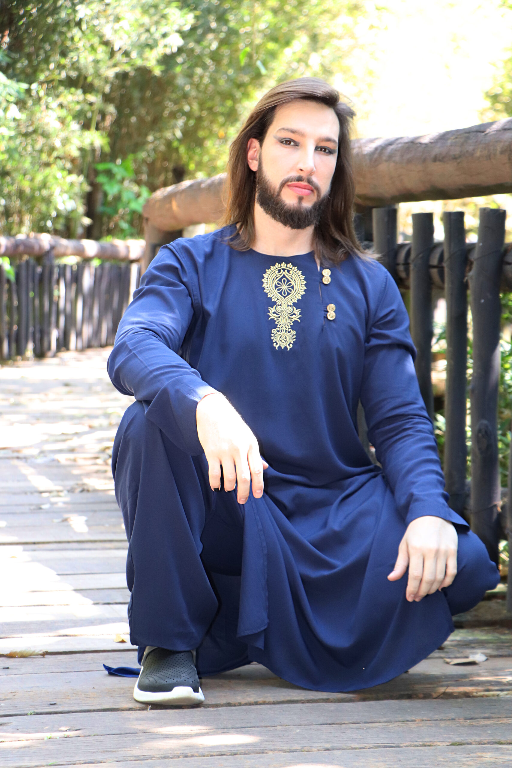 Conjunto azul bordado - Image 4