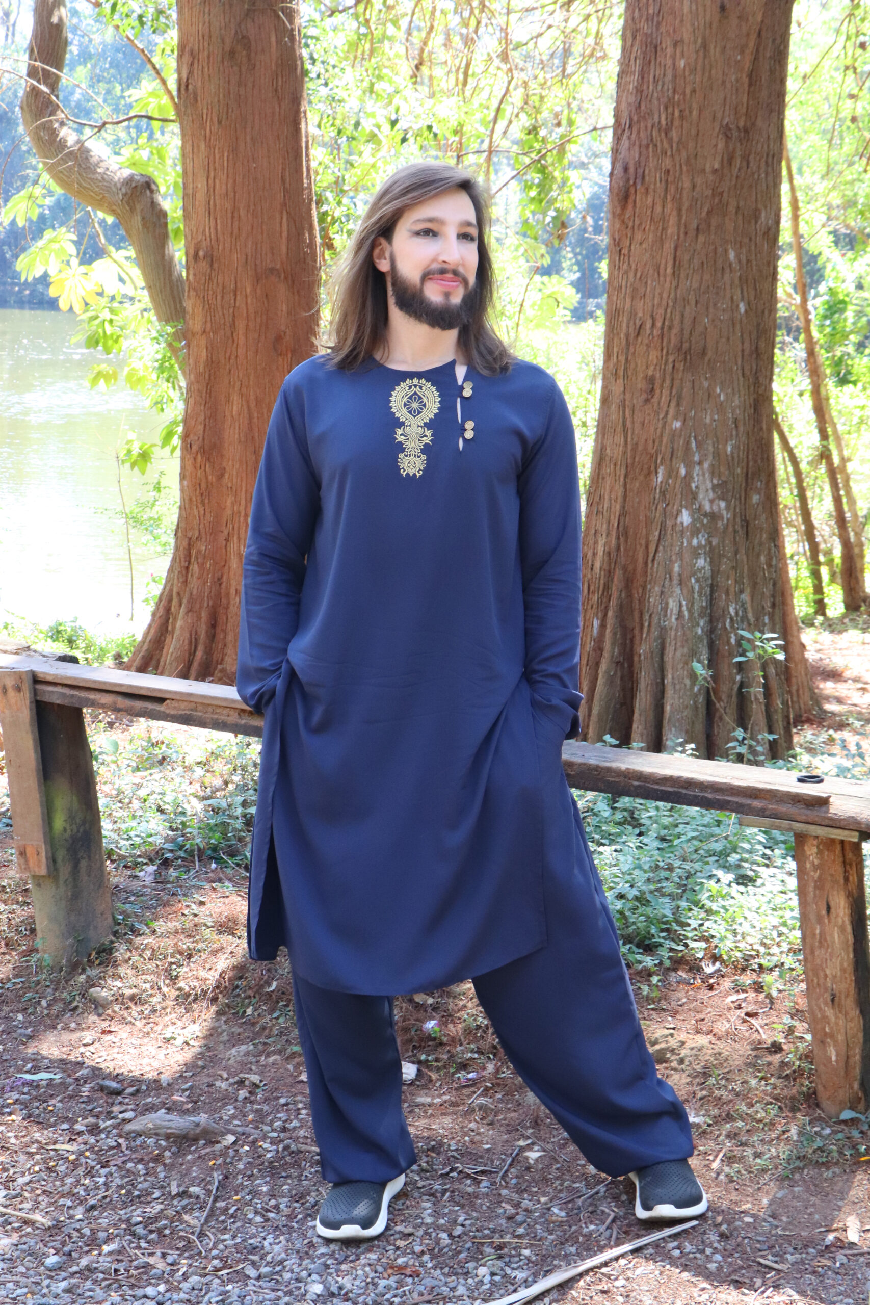 Conjunto azul bordado - Image 5