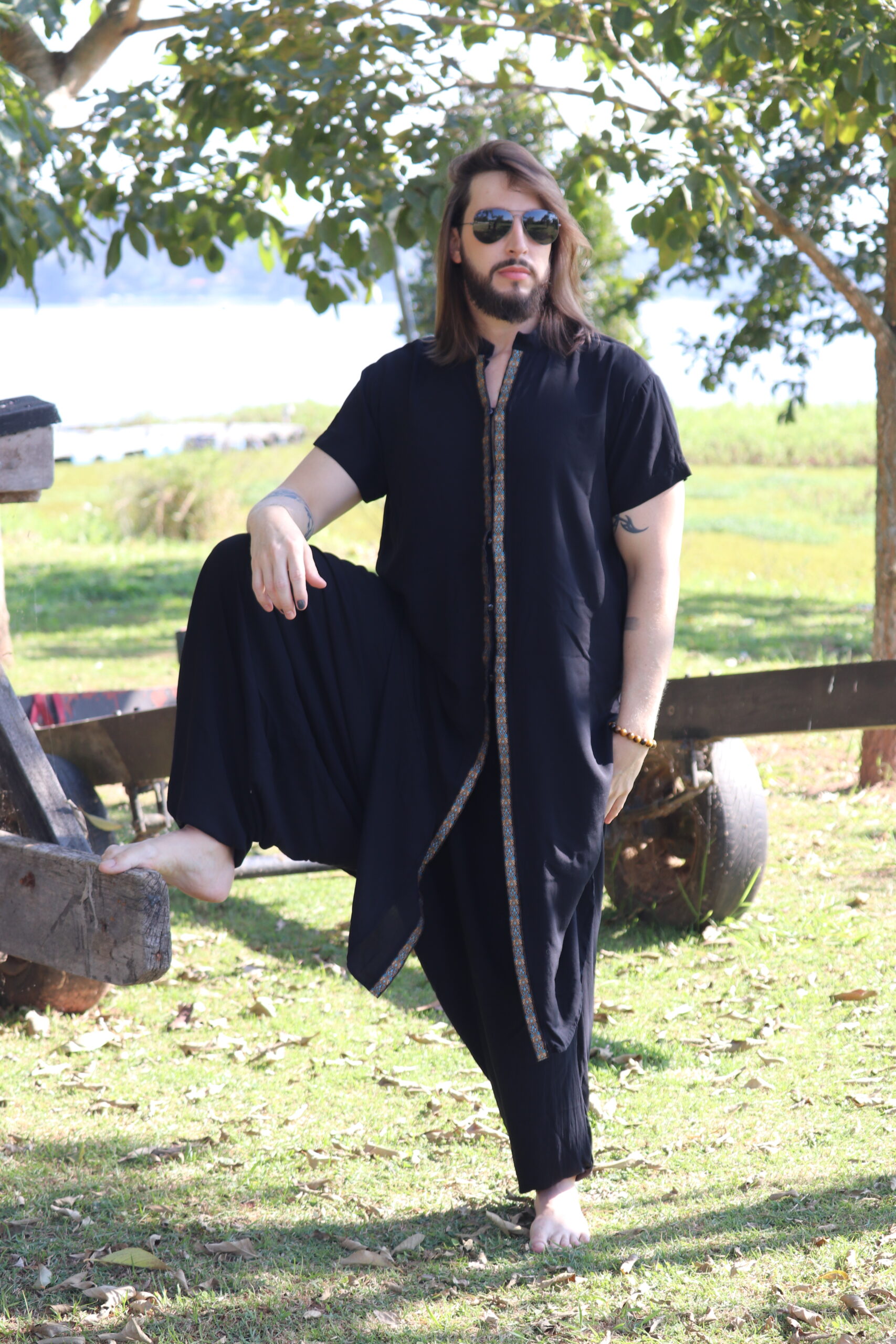 Conjunto indiano preto